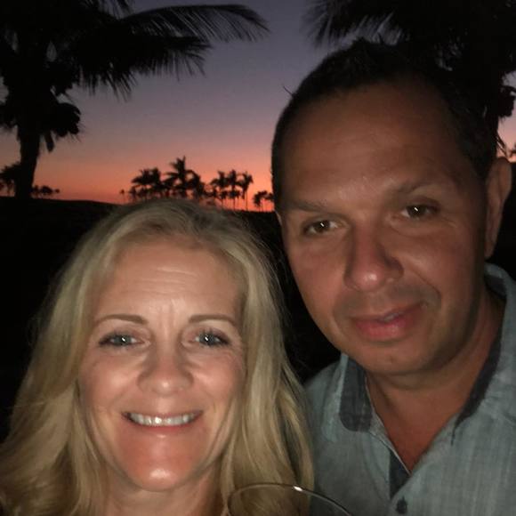 Meet your Posher, Cynthia - Picture 1 of 1